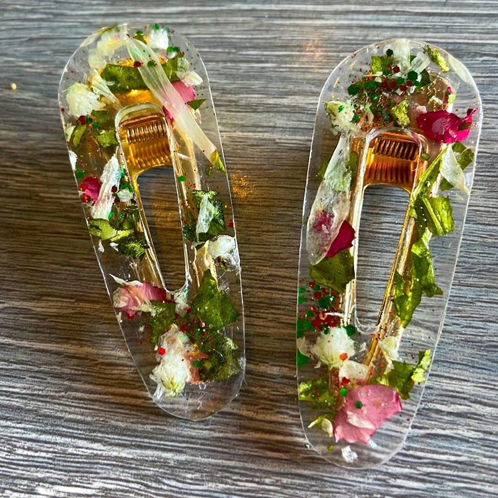 XMAS Handmade Festive Pressed Flower Holiday 2 set Alligator Hair Clips Triangle